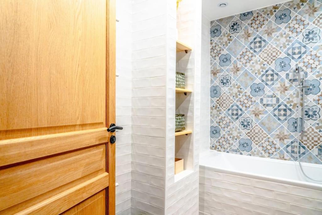 Superbe Appartement Neuf, Climatise Centre Village Le Plan-de-la-Tour ภายนอก รูปภาพ